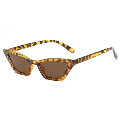New Sexy Cat Eye Sunglasses Women Small Triangle Vintage Ladies Sunglasses Red Female Trending Streetwear UV400 Shades Eyewear