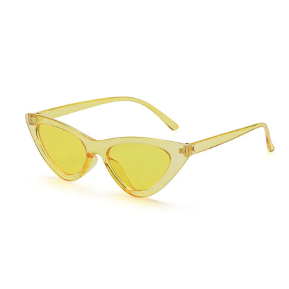New Sexy Cat Eye Sunglasses Women Small Triangle Vintage Ladies Sunglasses Red Female Trending Streetwear UV400 Shades Eyewear